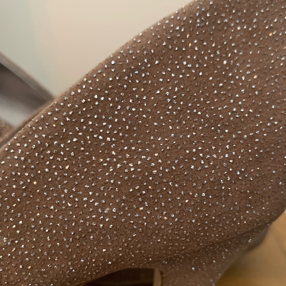 NEW Madden Girl blush glitter pumps heels / Size 8 / Getta style - Picture 8 of 11